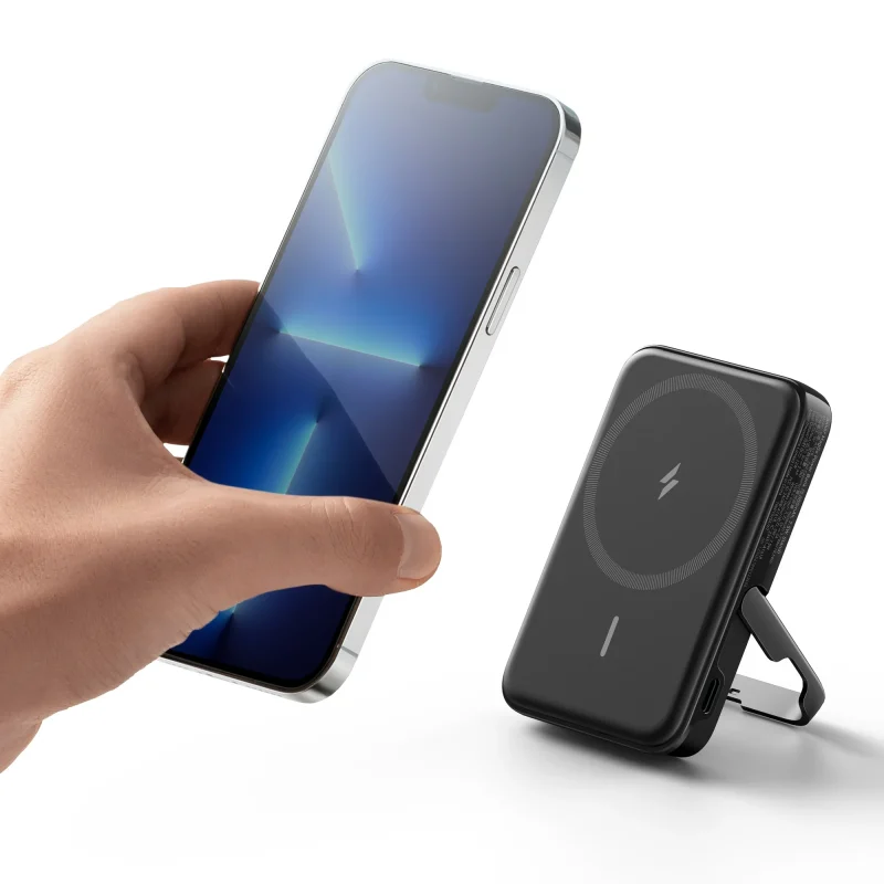 Anker MagGo Power Bank 5K/mAh 7.5W With Foldable Stand - Black - Image 3